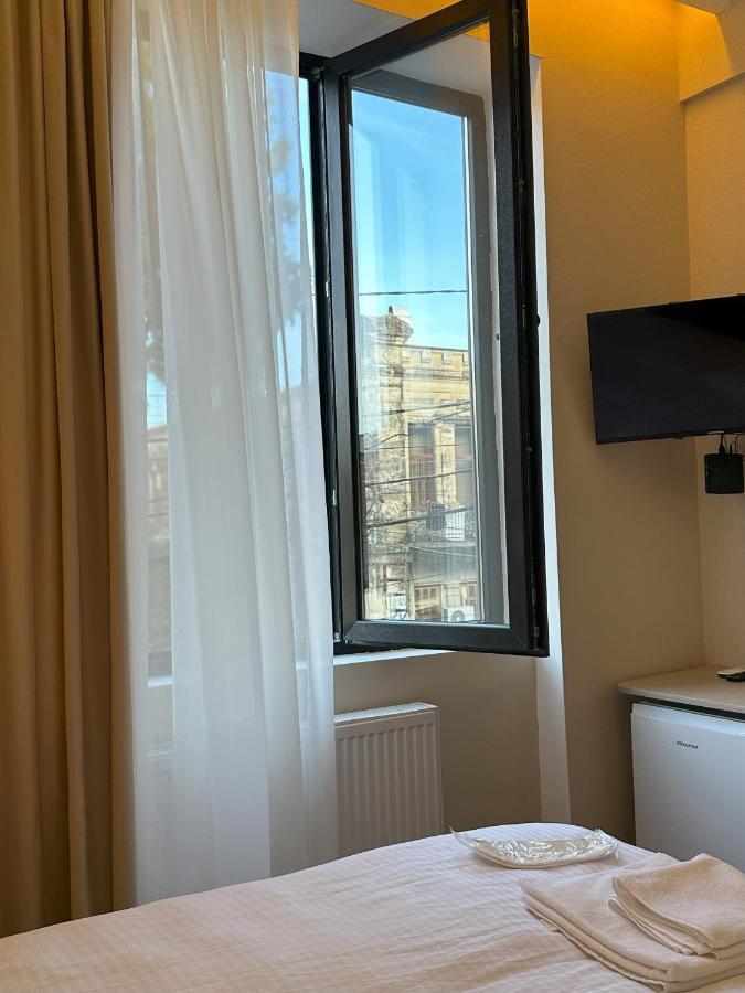 Bina N28 Otel Kutaisi Dış mekan fotoğraf